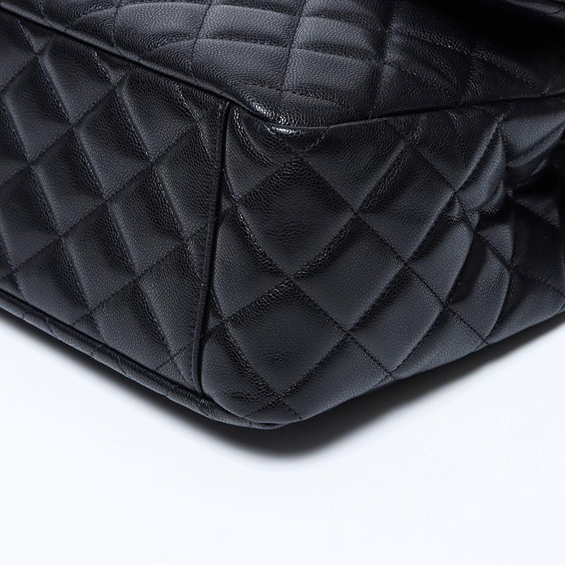 CHANEL シャネル ショルダーバッグ キャビアスキン デカ CHANEL シャネル ショルダーバッグ キャビアスキン デカ