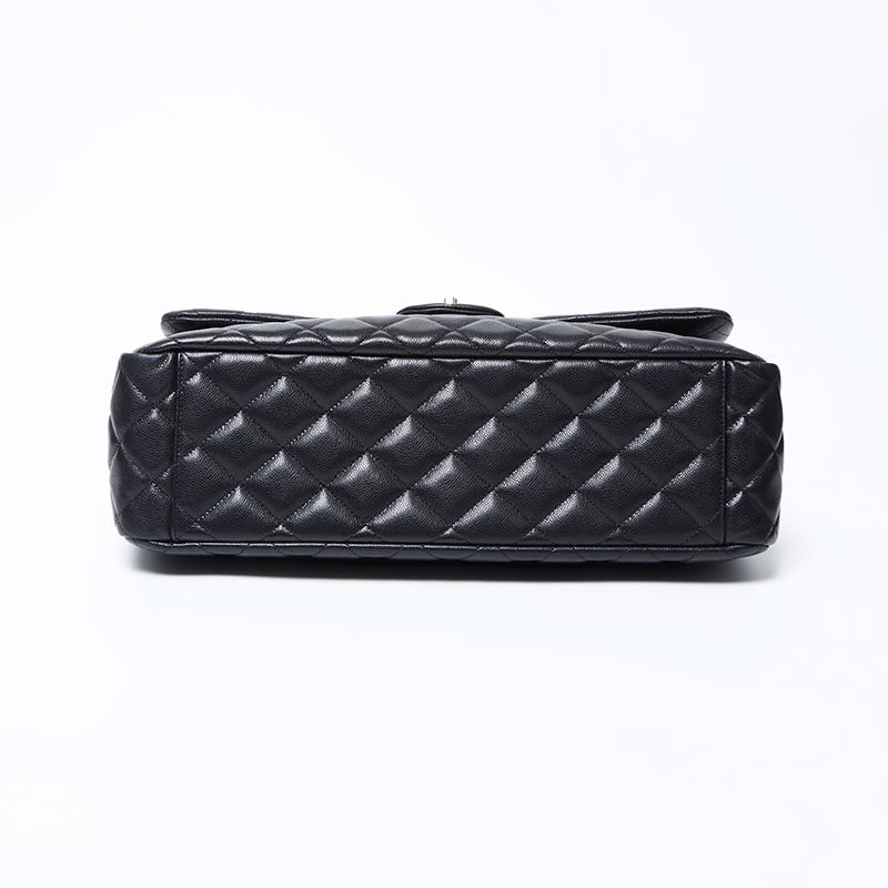 CHANEL シャネル ショルダーバッグ キャビアスキン デカ CHANEL シャネル ショルダーバッグ キャビアスキン デカ