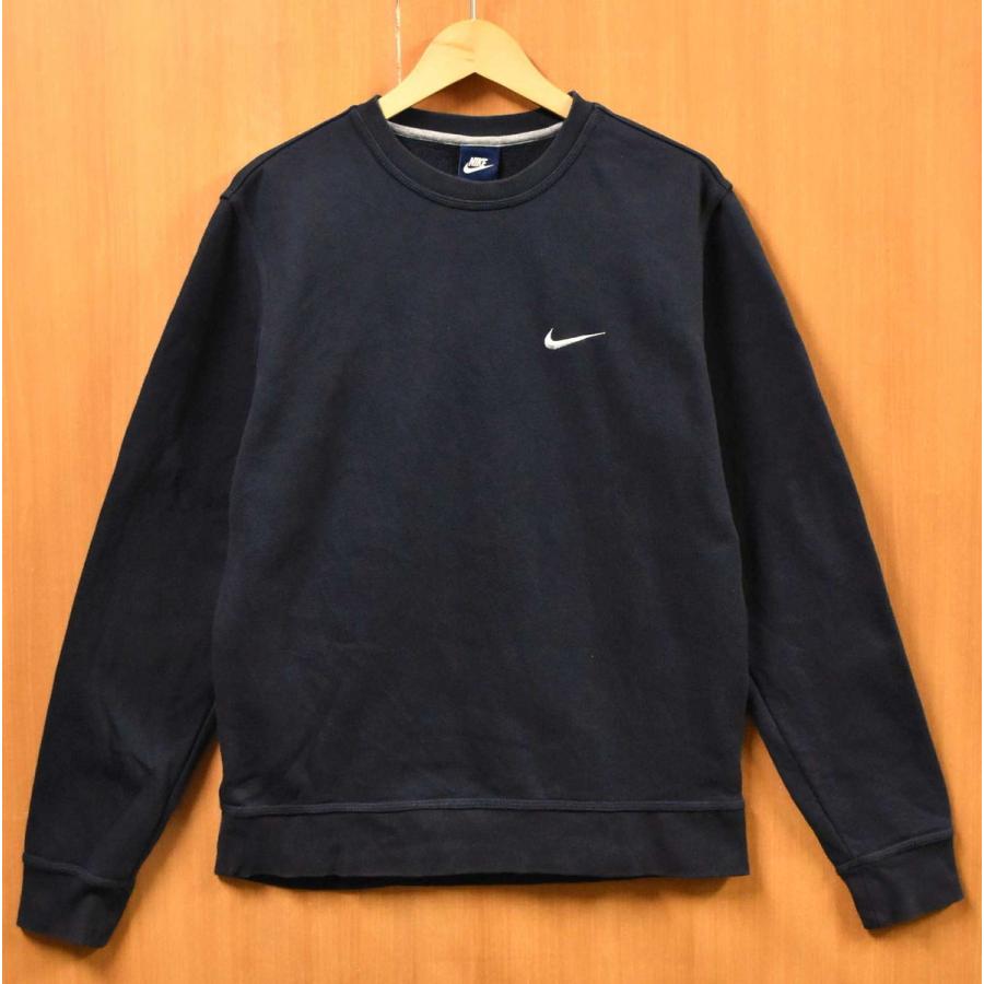 NIKE（ナイキ） プルオーバー スウェット ワンポイントロゴ刺繍