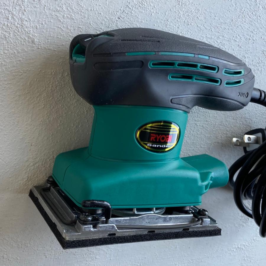 【ひろ】RYOBIサンダーS-555M リョービ（RYOBI） ミニサンダ S-555M : TOOLS-PLEASURE - 通販