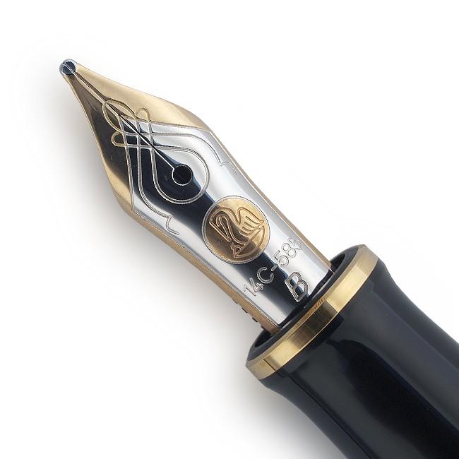Pelikan(筆記具) PELIKAN ペリカン 万年筆 旧天冠 M400 Pelikan(筆記具) PELIKAN ペリカン 万年筆 旧天冠 M400