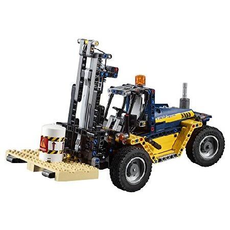 LEGO Technic Heavy Duty Forklift Building Kit (592 Piece), Multicolor_1