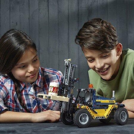 LEGO Technic Heavy Duty Forklift Building Kit (592 Piece), Multicolor_2