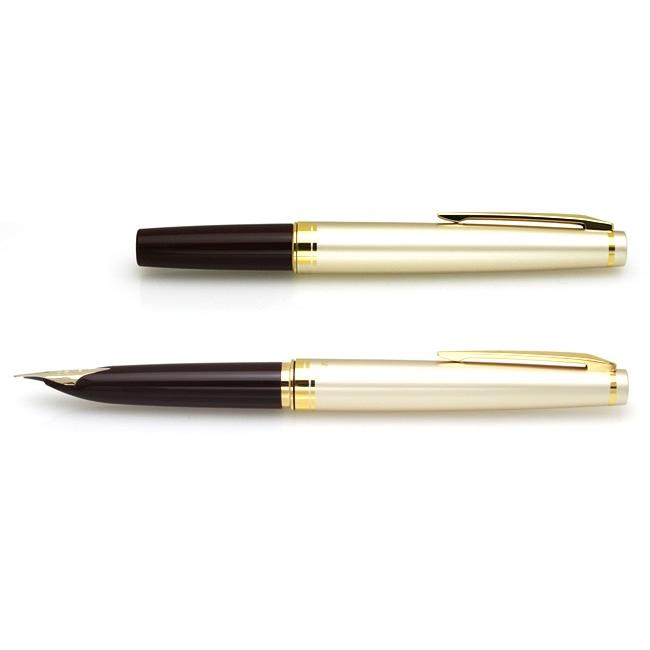 在庫品】パイロット万年筆 エリート95S ディープレッド 中字 FES-1MM-DR-M【送料無料】 :FES-1MM-DR-M:万年筆専門店ペンペンアヴェニュー - 通販 - Yahoo!ショッピング 在庫品】パイロット万年筆 エリート95S ディープレッド 中字 FES-1MM-DR-M【送料無料】 :FES-1MM-DR-M:万年筆専門店ペンペンアヴェニュー - 通販 - Yahoo!ショッピング
