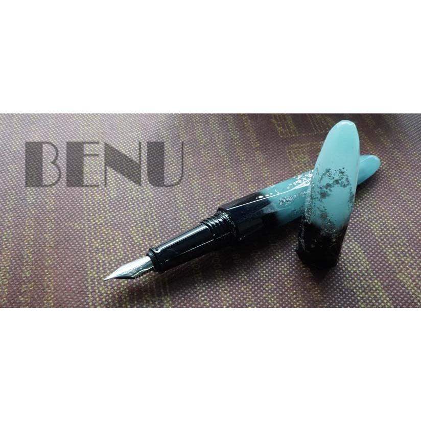 BENU 万年筆 ブリオレット ルミナス ブルー 蓄光