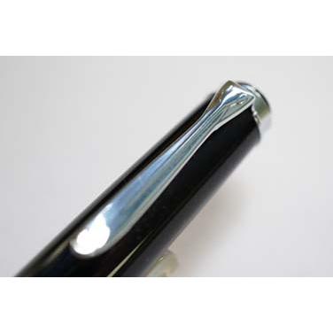 Pelikan（ペリカン） 万年筆 クラシック P205 黒 : 万年筆・高級筆記具