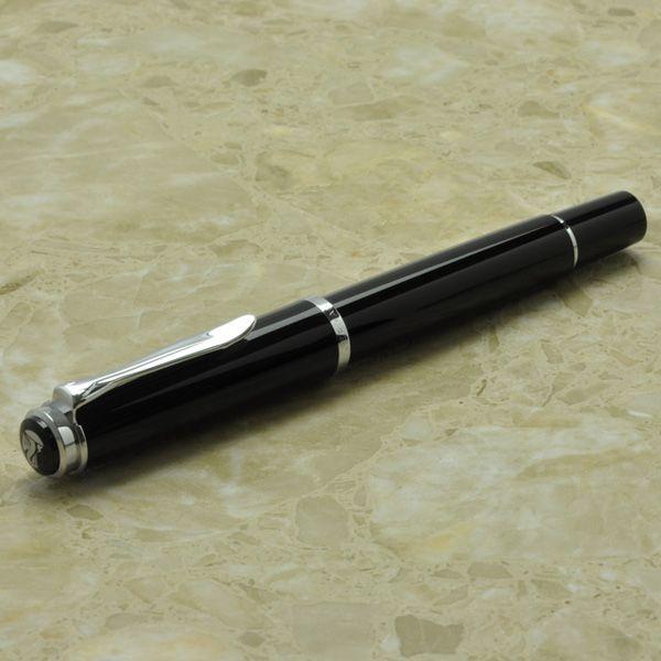 ペリカンP205中字新品インク付き万年筆筆記具 新品)Pelikan ペリカン 万年筆 クラシック P205 ブラック（商品ID