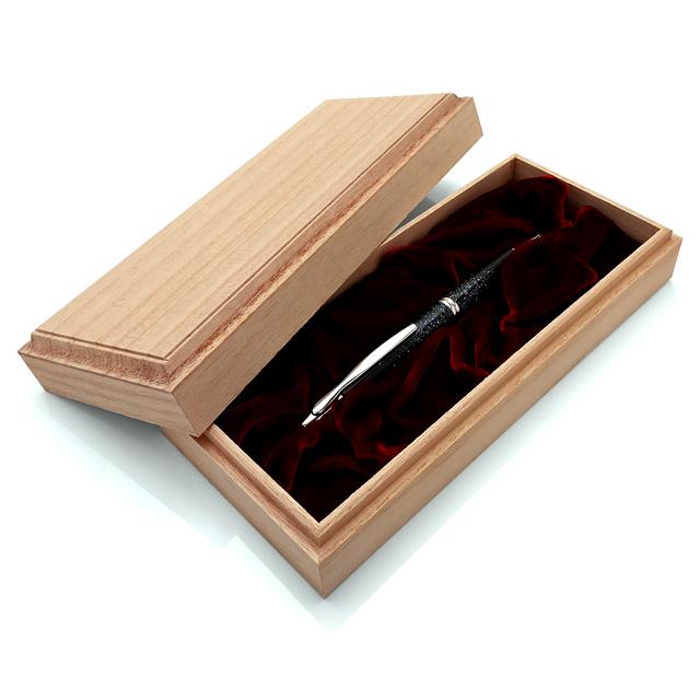 PILOT（パイロット） 万年筆 キャップレス 螺鈿 ブラック プレゼント