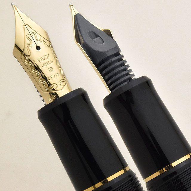 PILOT 万年筆 黒 ケース付き penworld_2610