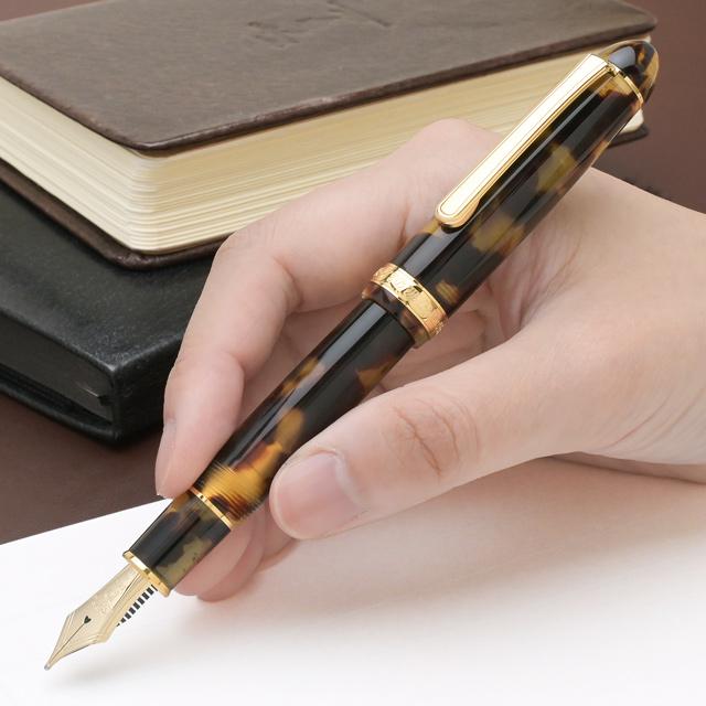 PLATINUM 万年筆　#3776 セルロイドベッコウ 18K 細書 プラチナ万年筆 万年筆 名入れ #3776 センチュリー セルロイド