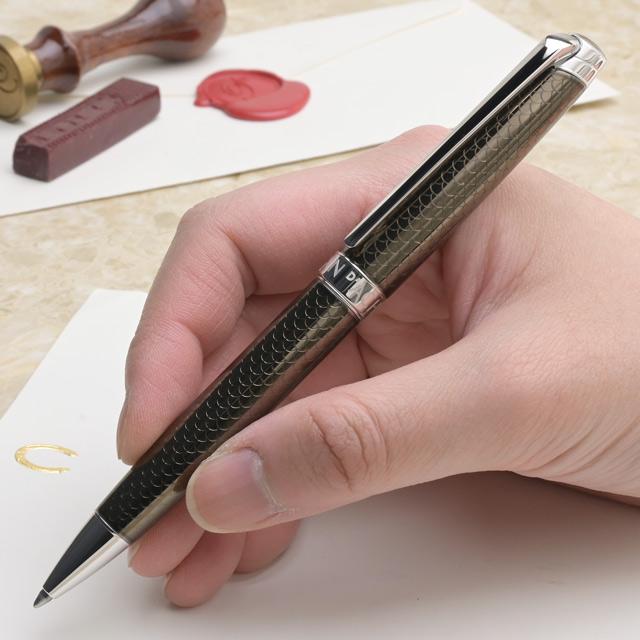CARAN d'ACHE（カランダッシュ） ボールペン レマン プレゼント ギフト