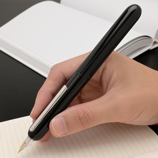 ダイアログ 万年筆 LAMY ラミー 3 by フランコ・クリヴィオ ピアノ