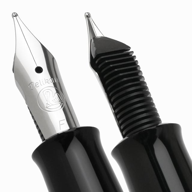 Pelikan（ペリカン） 万年筆 名入れ クラシックトラディショナル205