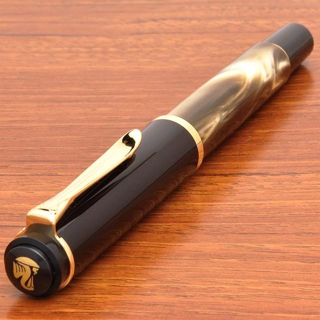 Pelikan（ペリカン） 万年筆 名入れ クラシックトラディショナル200