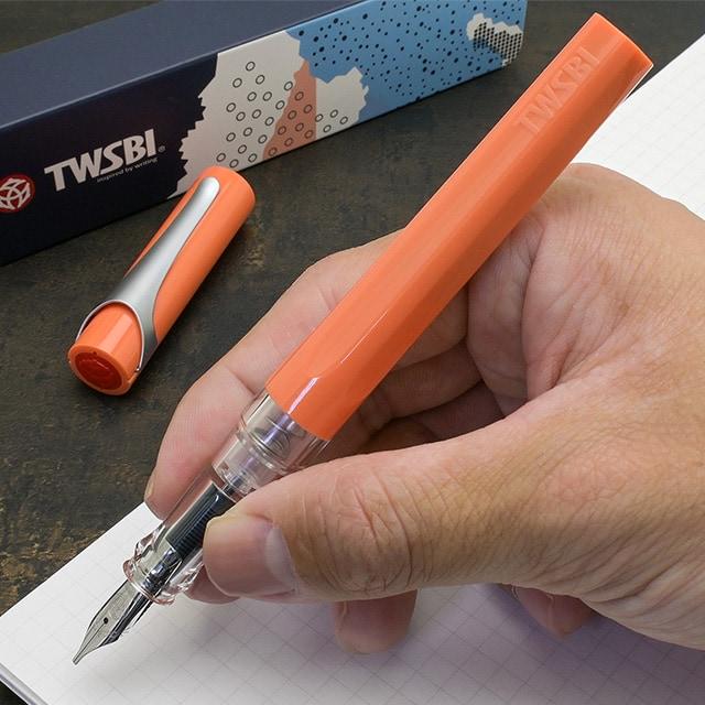 TWSBI（ツイスビー） 万年筆 名入れ ピンク SWIPE スワイプ サーモン