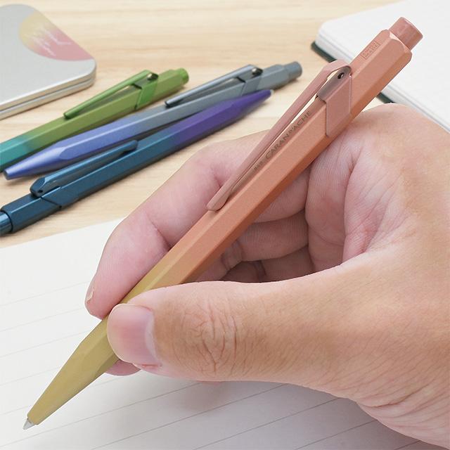 CARAN d'ACHE（カランダッシュ） ボールペン 限定 849 プレゼント