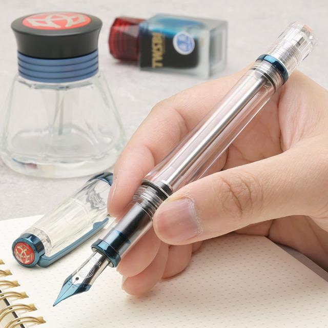 TWSBI（ツイスビー） 万年筆 バキューム 700R カイヤナイトブルー あす