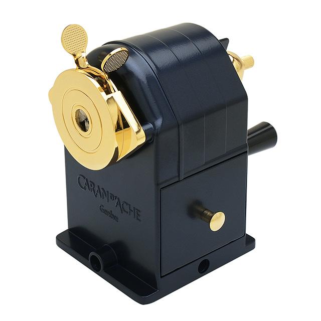 CARAN d'ACHE（カランダッシュ） 鉛筆削り 限定品 コスミックブルー