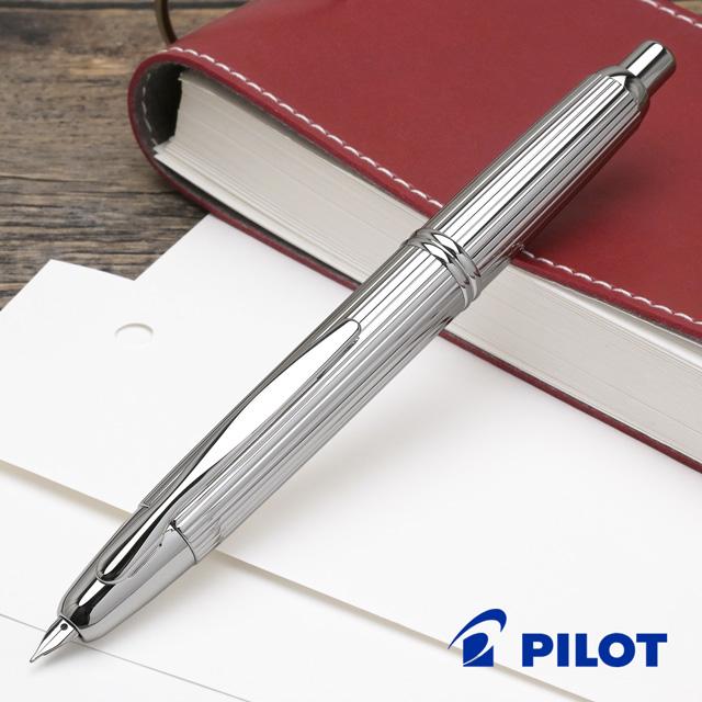 キャップレス　万年筆　PILOT ストライプ　18KT キャップレス 万年筆 パイロット ストライプ PILOT ノック式 18k