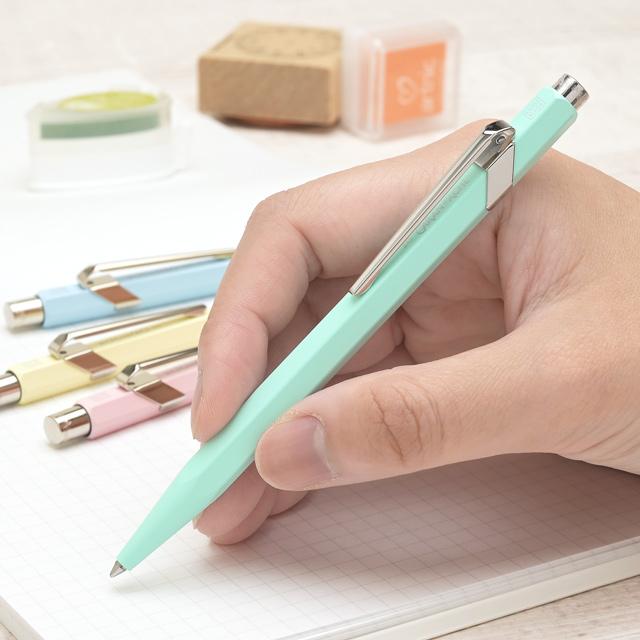 849 ボールペン カランダッシュ パステル 名入れ CARAN D'ACHE