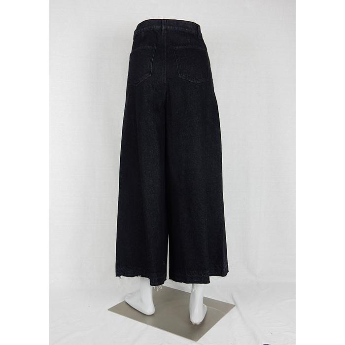 hwyl（ヒュイル）バギーデニム スーパーワイドシルエット 裾にほつれ