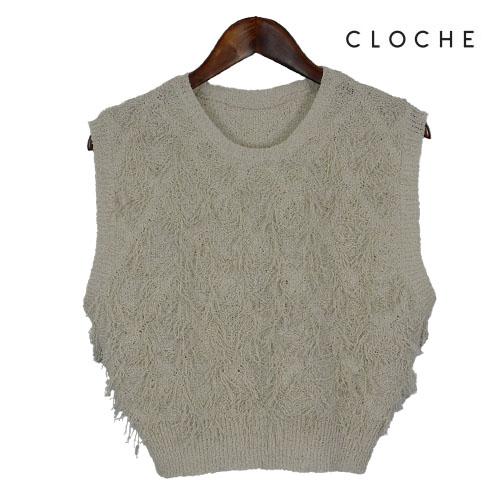 CLOCHE（クロッシェ）新着 フリンジベスト ニットベスト カット