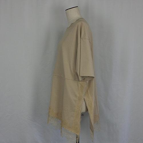 CLOCHE（クロッシェ）新着 ドッキングTシャツ 繊細なレース レースドッキングTシャツ アシメントリー 長めの丈の画像