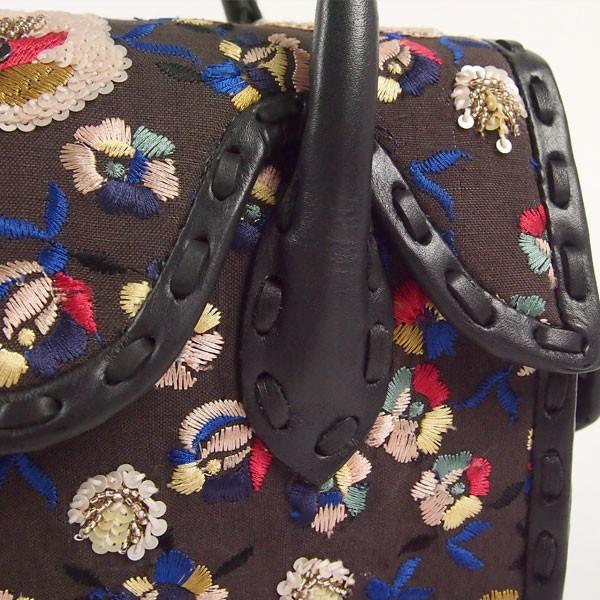 GRACE CONTINENTAL 期間限定10%OFF MS 配色フラワー刺繍バッグ2 GRACE CONTINENTAL 期間限定10%OFF MS 配色フラワー刺繍バッグ2