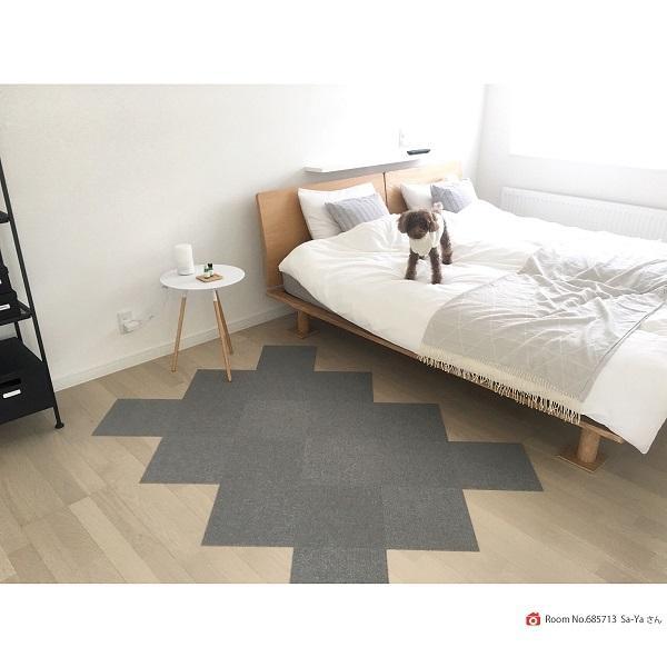 ペットマット 滑り止め ピタッと吸着タイルマット スクエアサイズ 小 30cm×30cm 20枚入り カーペット フローリング 滑り止め 洗濯 洗える 床暖 国産 | サンコー | 13
