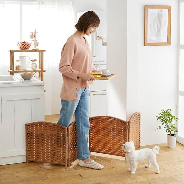 PEPPY（ペピイ） ペット ゲート 軽量ついたてゲート 幅 150cm 置くだけ