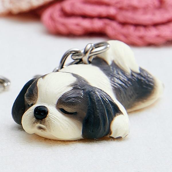 寝て待つシーズーミニチャーム 雑貨 キーホルダー 小物 ハンドメイド