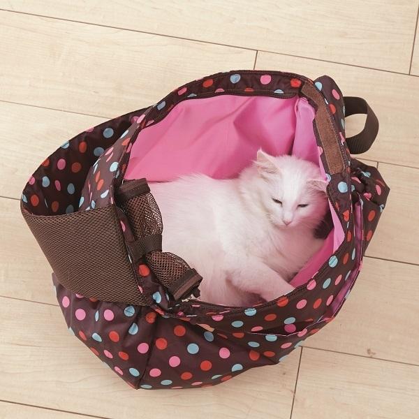 ハンナフラ　スリングキャリー 犬猫用 未使用品 犬 キャリーバッグ ハンナフラ スリングキャリー カバン バッグ