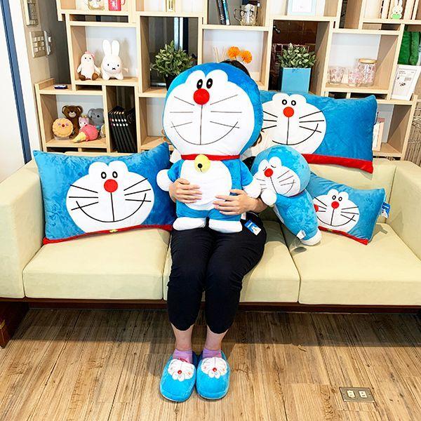 ドラえもん 抱き 枕 ピロー 寝具 クッション 青 : パーフェクト