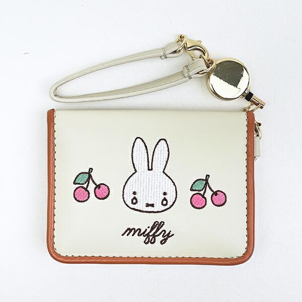 ミッフィー miffy オープンパスケース さくらんぼ 定期入れ