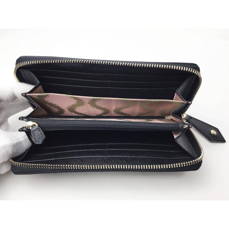 Vivienne Westwood（ヴィヴィアンウエストウッド） 長財布 321523