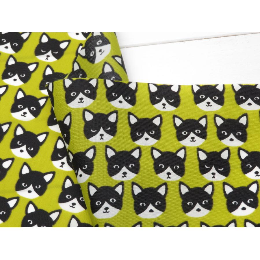 撥水 ナイロンオックス 生地≪ハチワレ猫ちゃん≫(80012-1) エコバッグ ランドセルカバー レインコート，お食事エプロン |  | 10