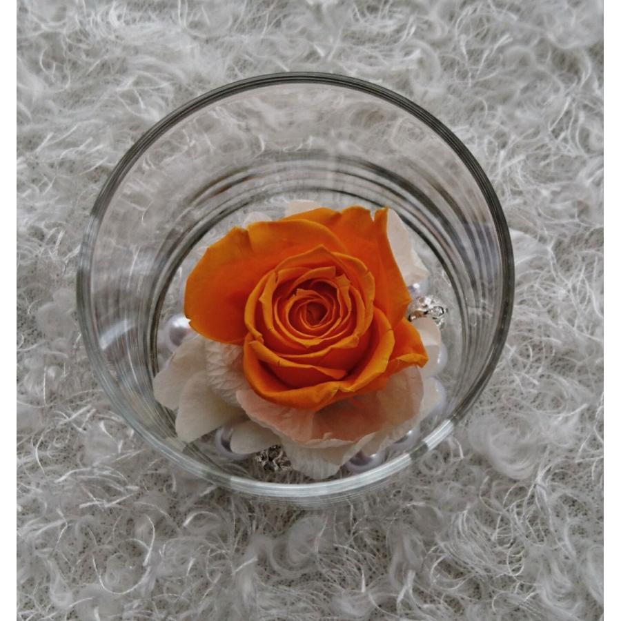 プリザーブドフラワー 可愛い一輪のバラの花 クリアケースにお入れして