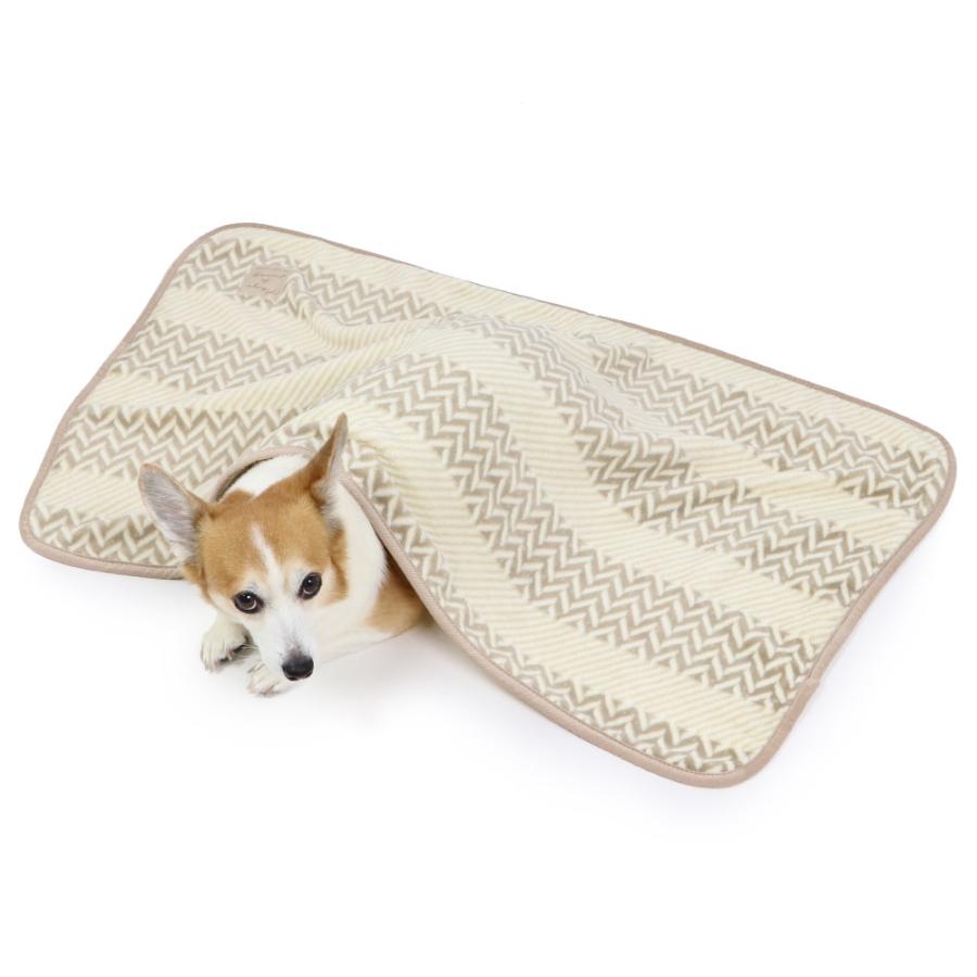 保存版 ペット 毛布 犬 ベッド 冬用 犬用 ブランケット 猫用 おしゃれ お出かけ 車 ひざ掛け 遠赤外線 ボア 90 60cm 1 980円 Whitesforracialequity Org