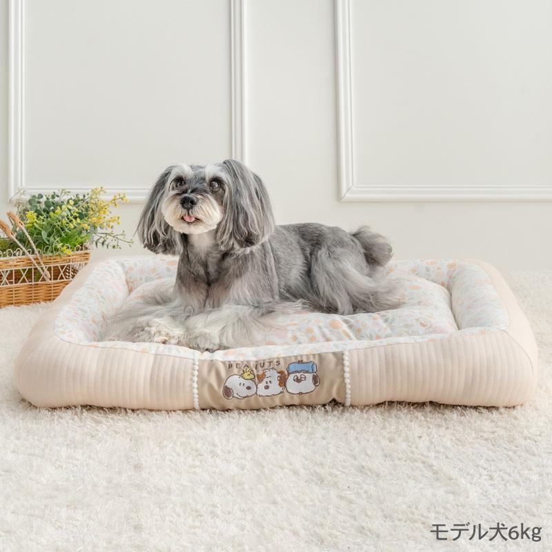 SNOOPY（スヌーピー） P5倍 犬 ベッド のほほんカドラー （約78cm×56cm