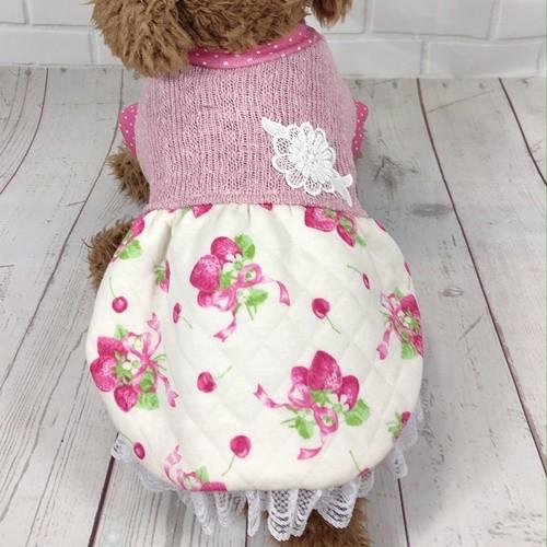 新作 犬服 犬 服 犬の服 ワンピース 春新作 キルトニット トイプードル ダックスフンド チワワ いちご柄 Dogwp0003 Petitmona 通販 Yahoo ショッピング