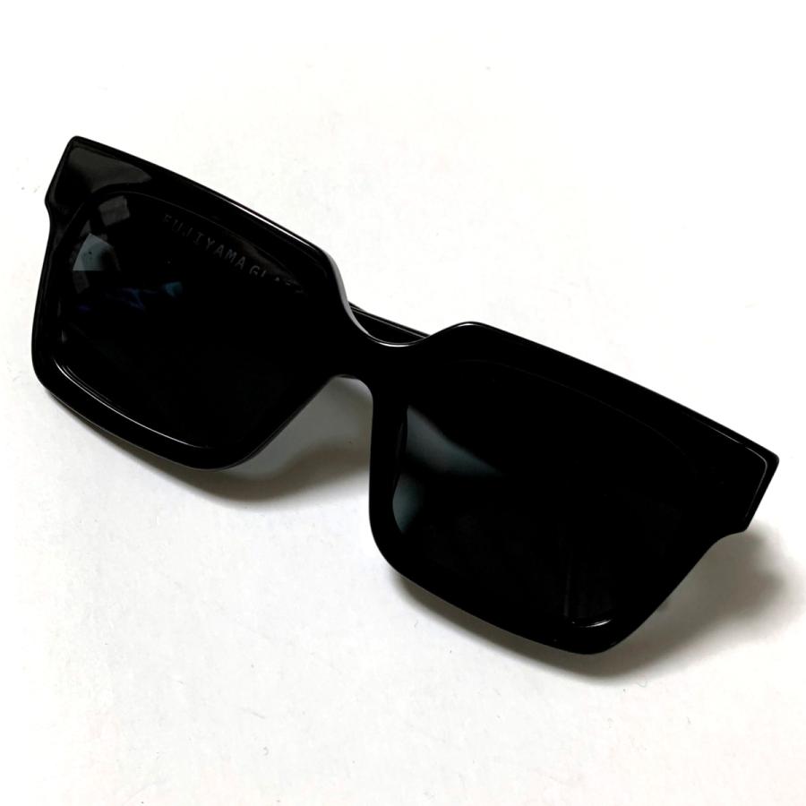 未使用品　GANIE. ブラックフレーム サングラス PRADA（プラダ） サングラス SPR 27Z レディース スクエア型 セル