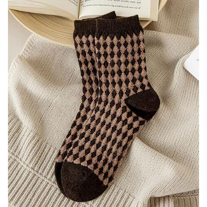 ウール混クルーソックス（トラッド調ブラウン系）/ レディース 秋 冬 靴下 毛混 暖かい チェック アーガイル フェアアイル 伝統柄 |  | 08