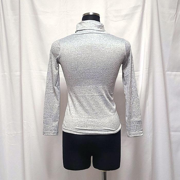 値下げ　ワケアリ　ショート丈のタートルネックカットソー / レディース 春 秋 冬 トップス Tシャツ インナー ハイネック 8分袖 |  | 03