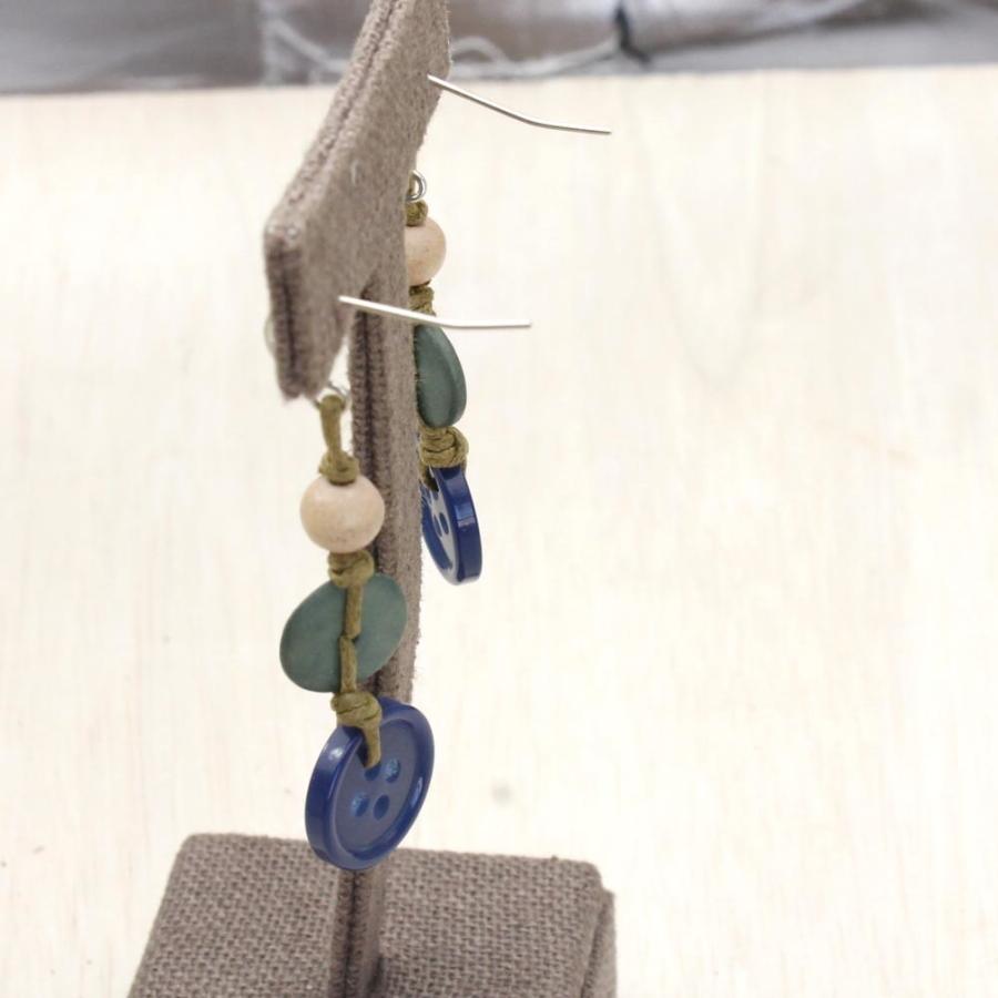 ボタンとウッドビーズのピアス / レディース 春 夏 秋 冬 フック イヤアクセ カジュアル ナチュラル 安い プチプラ |  | 06