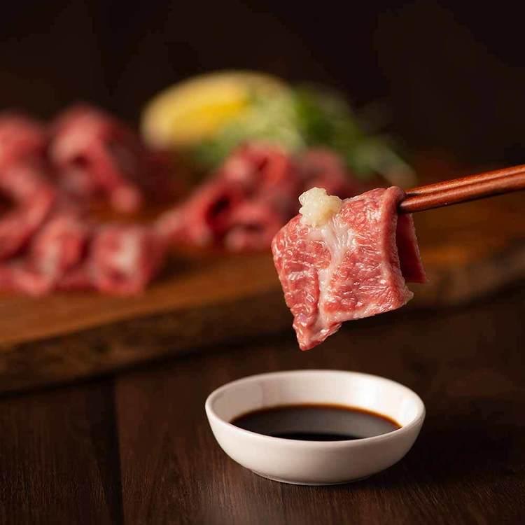 馬肉 馬刺し 熊本特産 詰め合わせ フジチク 自社加工 熊本直送 最高級 霜降り 専門店 ふじ馬刺し特選詰合せ(華) 2552 フジチク (代引不可) (TD)