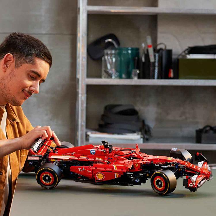 おもちゃ 玩具 ブロック プレゼント 誕生日 クリスマス インテリア レース F1 大人レゴ Ferrari SF-24 F1 Car 42207 TECHNIC_5