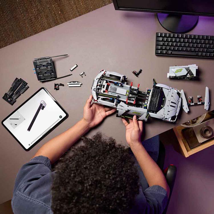 おもちゃ 玩具 ブロック プレゼント 誕生日 クリスマス 小学生 のりもの LEGO Lamborghini Revuelto スーパースポーツカー 42214 TECHNIC_4