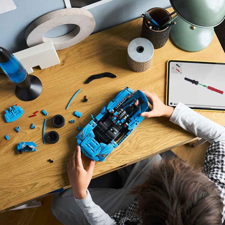 おもちゃ 玩具 ブロック プレゼント 誕生日 クリスマス 小学生 テクニック スポーツカー シボレー Chevrolet Corvette Stingray＜ブルー＞ 42217 TECHNICの画像