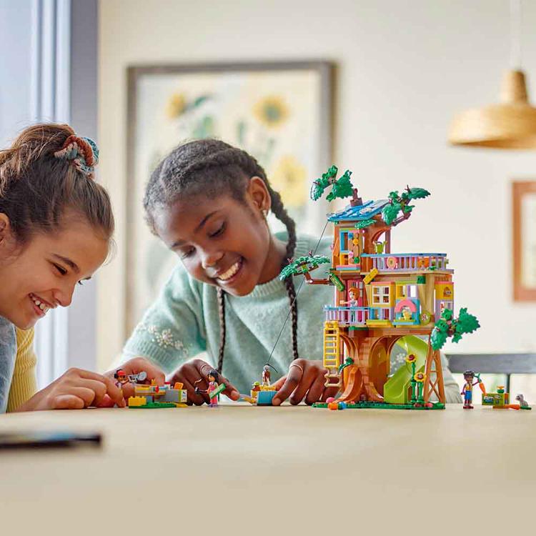 おもちゃ 玩具 ブロック プレゼント 誕生日 クリスマス 小学生 女の子 おままごと おすすめ フレンドシップ ツリーハウス 42652 FRIENDSの画像