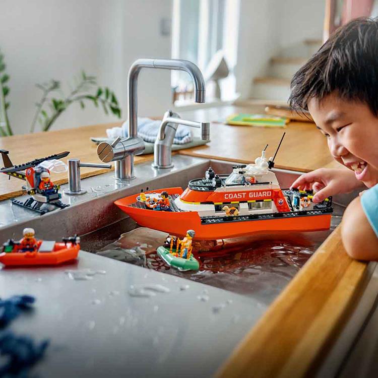 おもちゃ 玩具 ブロック プレゼント 誕生日 クリスマス 小学生 のりもの LEGO 沿岸警備隊レスキュー ボート＆ヘリコプター 60504 CITY_5